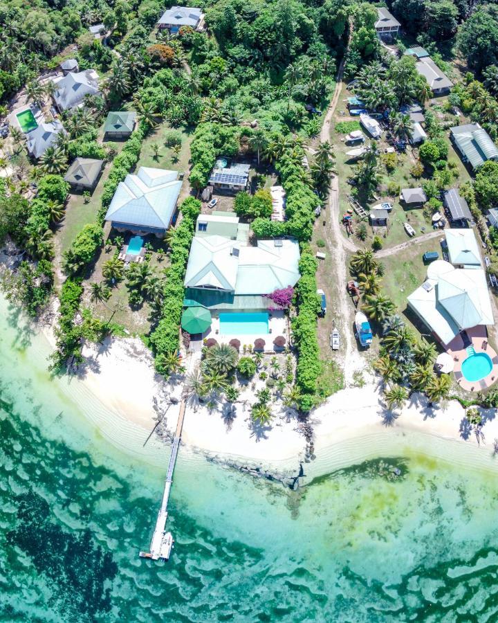 Villa De Cerf Cerf Island Exterior photo